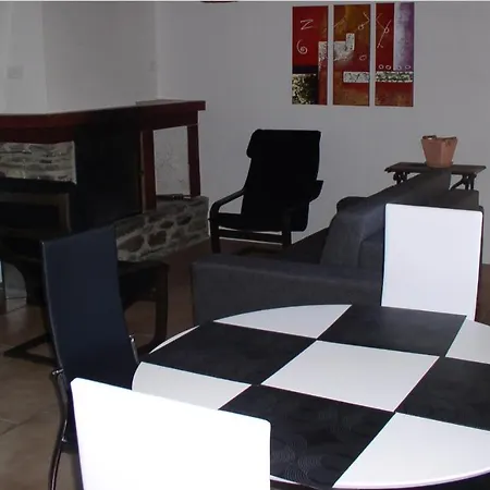 Le Chateau De Cambiaire Gites Et Chambres En Lozere *