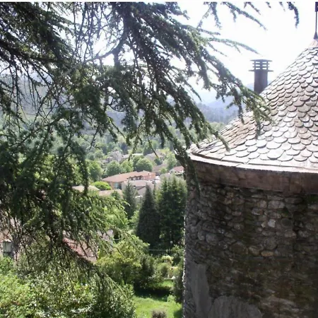 Penzion Le Chateau De Cambiaire Gites Et Chambres En Lozere