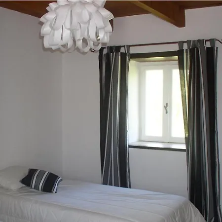 Penzion Le Chateau De Cambiaire Gites Et Chambres En Lozere